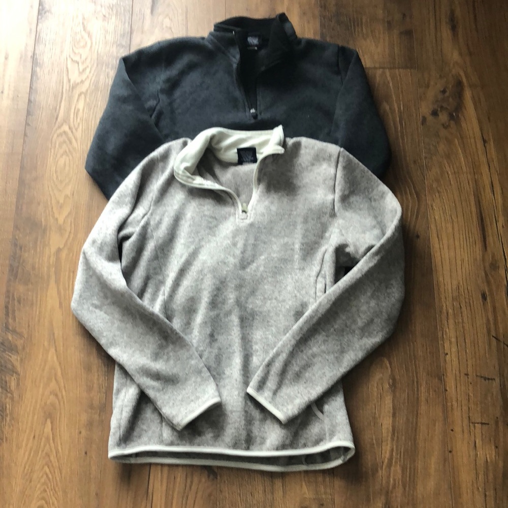 Bundle of two Charles River Pullovers